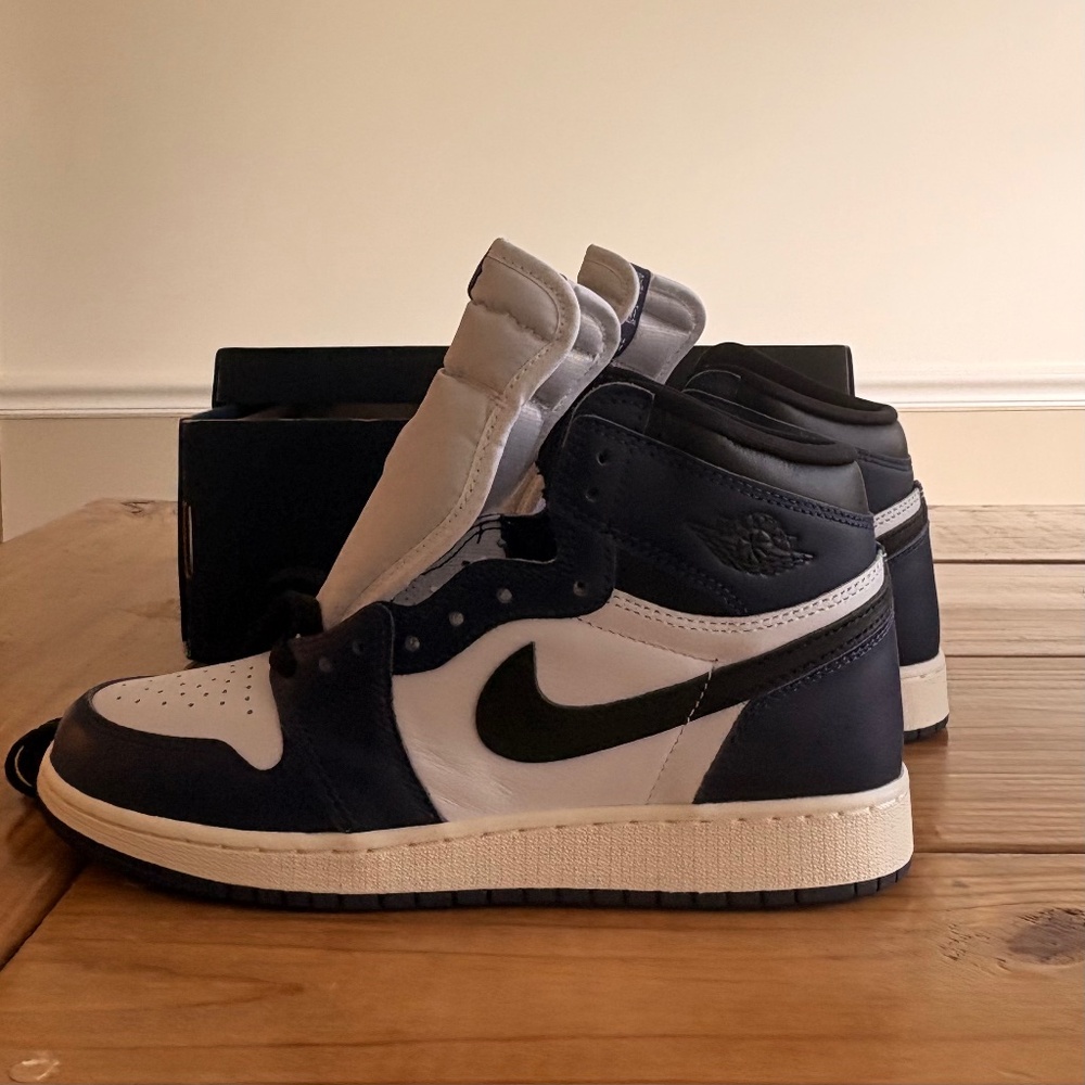 Nike Air Jordan 1 High OG, Sz 7 y